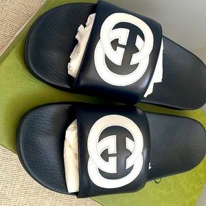 GUCCI Leather Sandal Slide